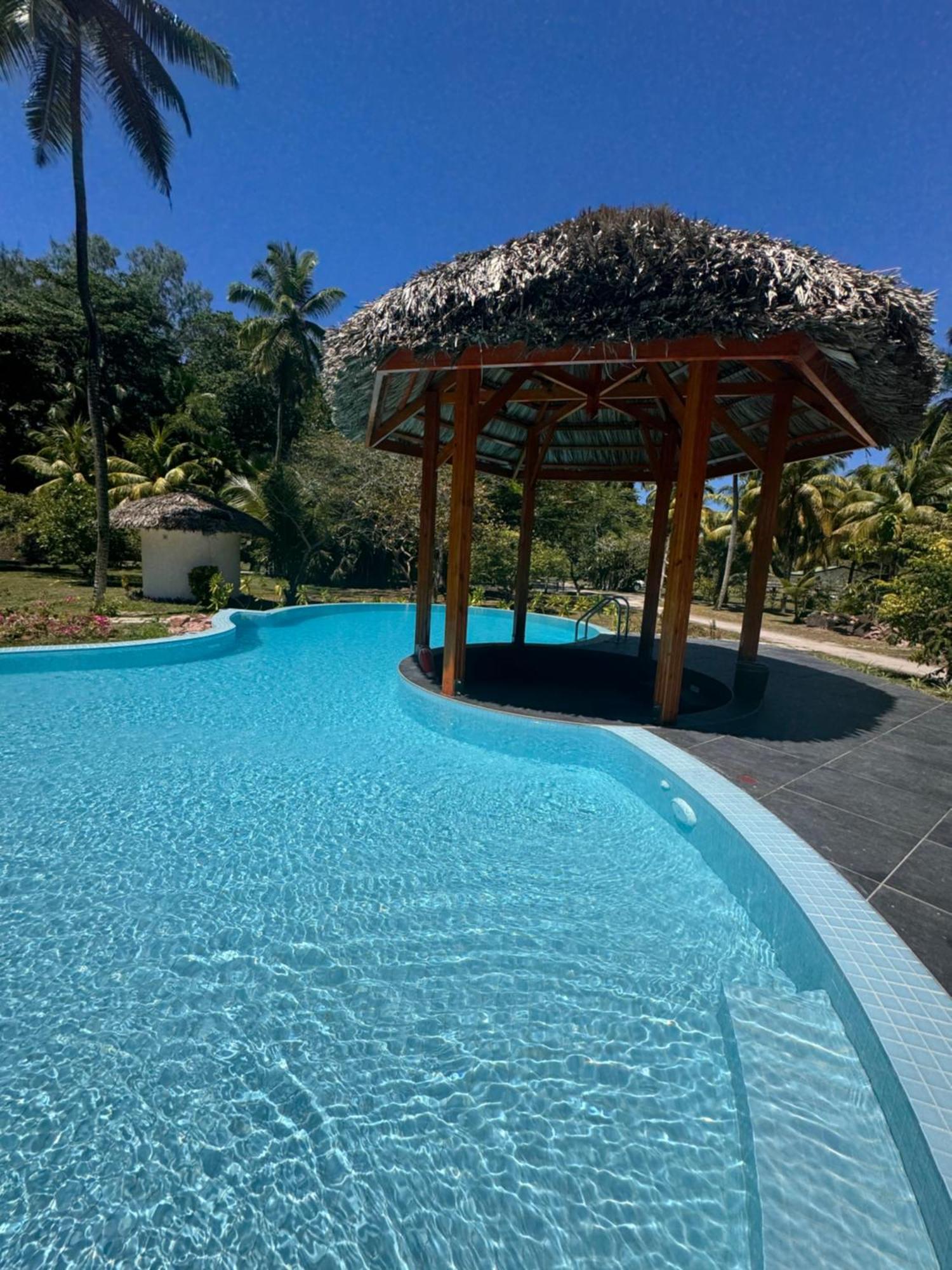 Hotel Cote D'Or Lodge Anse Volbert Village  Exterior photo